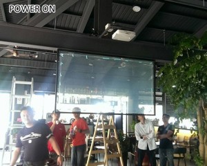 electronic glass tint for exhibition hall