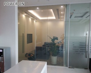 Newly ArrivalSwitchable Privacy Glass Foil -
 self cling white color smart tint pdlc film – Noyark